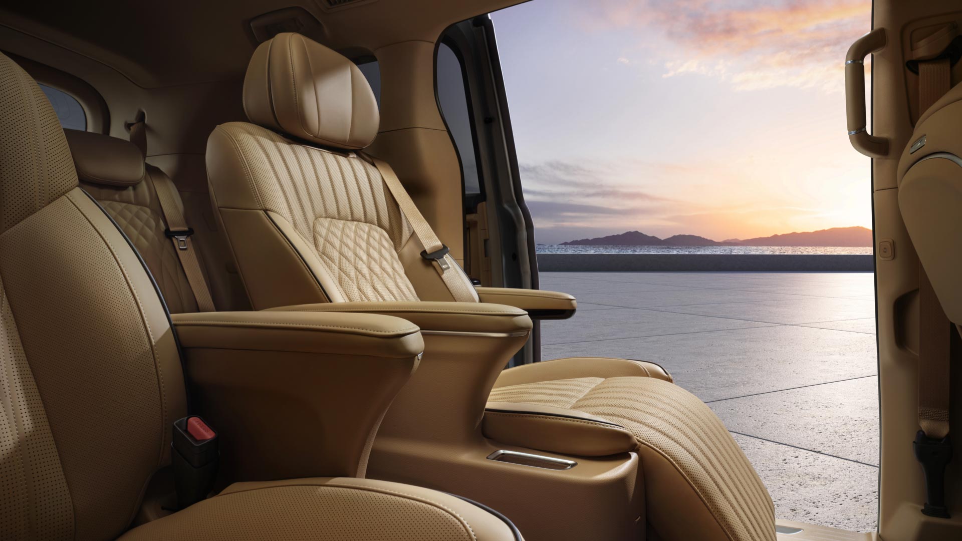 Drugi rząd siedzeń w stylu mobilnego salonu